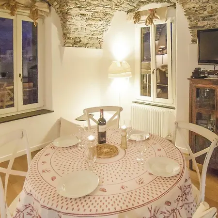 Vakantiehuis Torretta Sanrita *